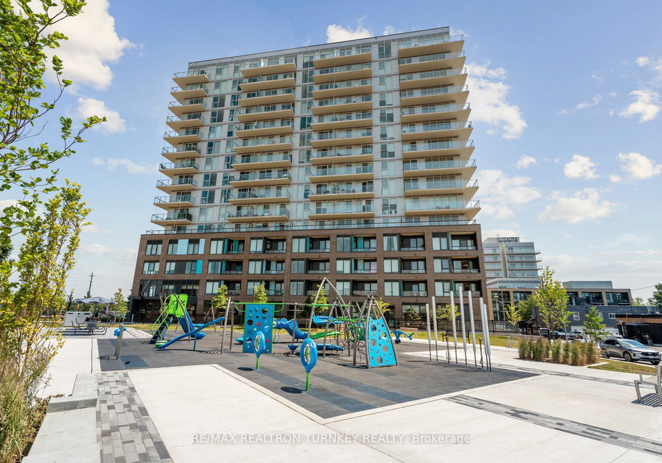 185-deerfield-road-newmarket-ontario-n12260546