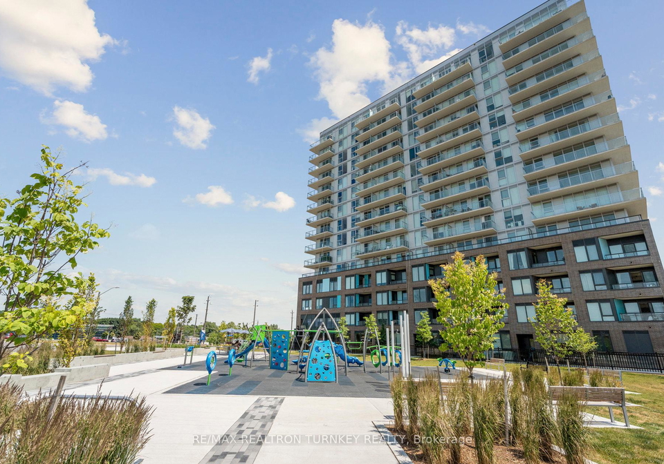 185-deerfield-road-newmarket-ontario-n12260546