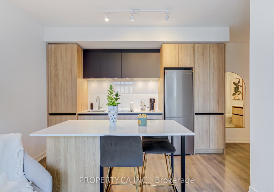 7950-bathurst-street-vaughan-ontario-n12260803