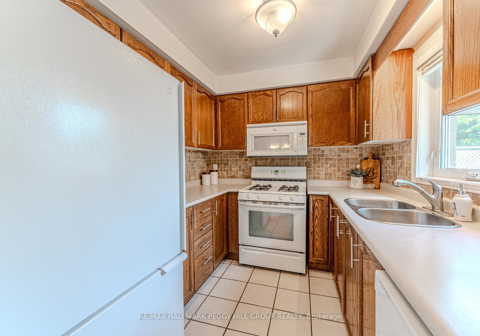 60-noble-drive-bradford-west-gwillimbury-ontario-n12260838