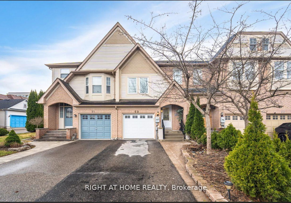 69-evelyn-buck-lane-aurora-ontario-n12261701