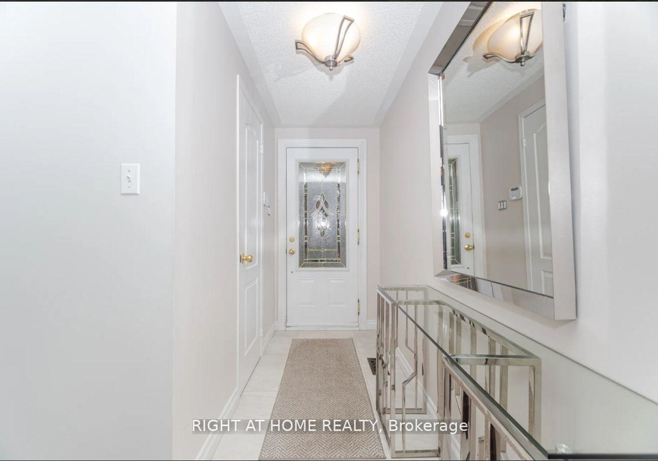 69-evelyn-buck-lane-aurora-ontario-n12261701