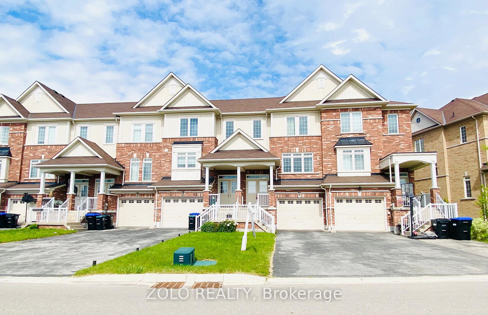 111-taucar-gate-bradford-west-gwillimbury-ontario-n12261853