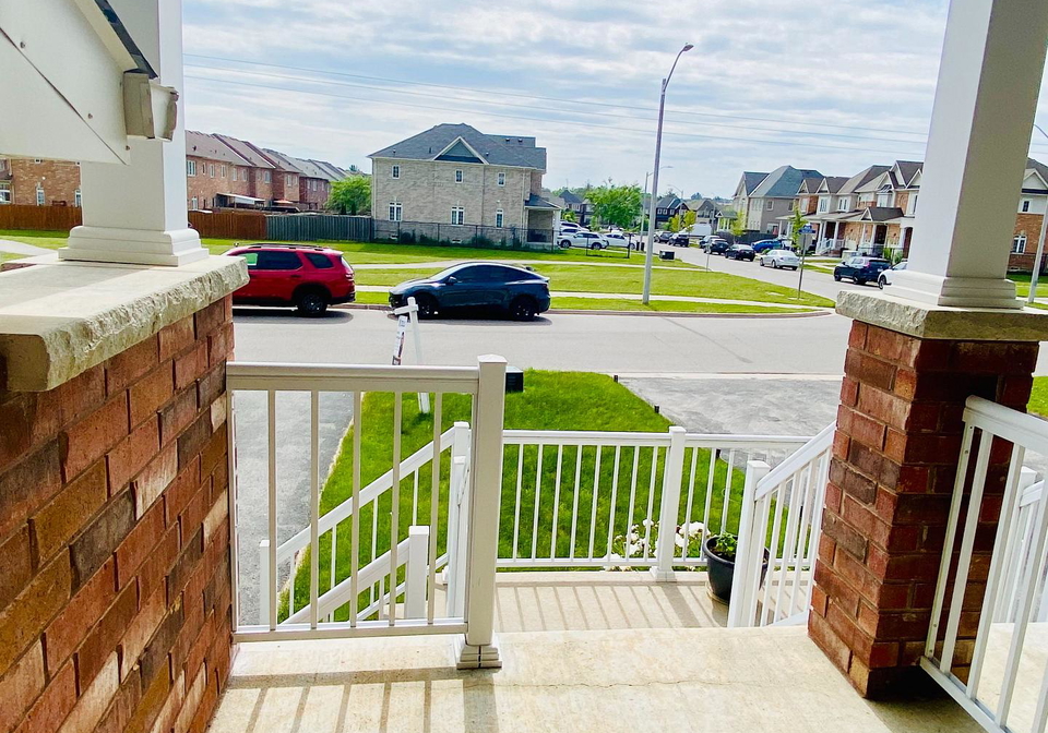 111-taucar-gate-bradford-west-gwillimbury-ontario-n12261853