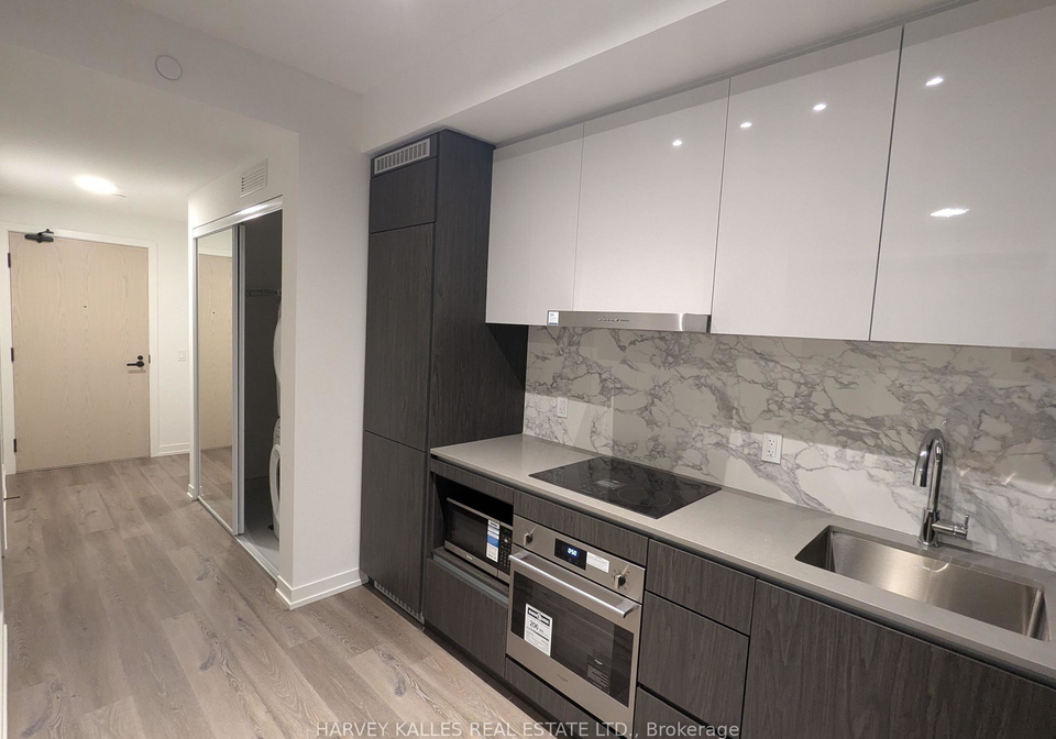 28-interchange-way-vaughan-ontario-n12262356