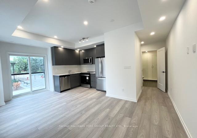 17-lytham-green-circle-newmarket-ontario-n12262407