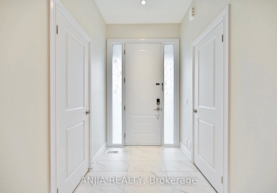 19-york-downs-boulevard-markham-ontario-n12263655