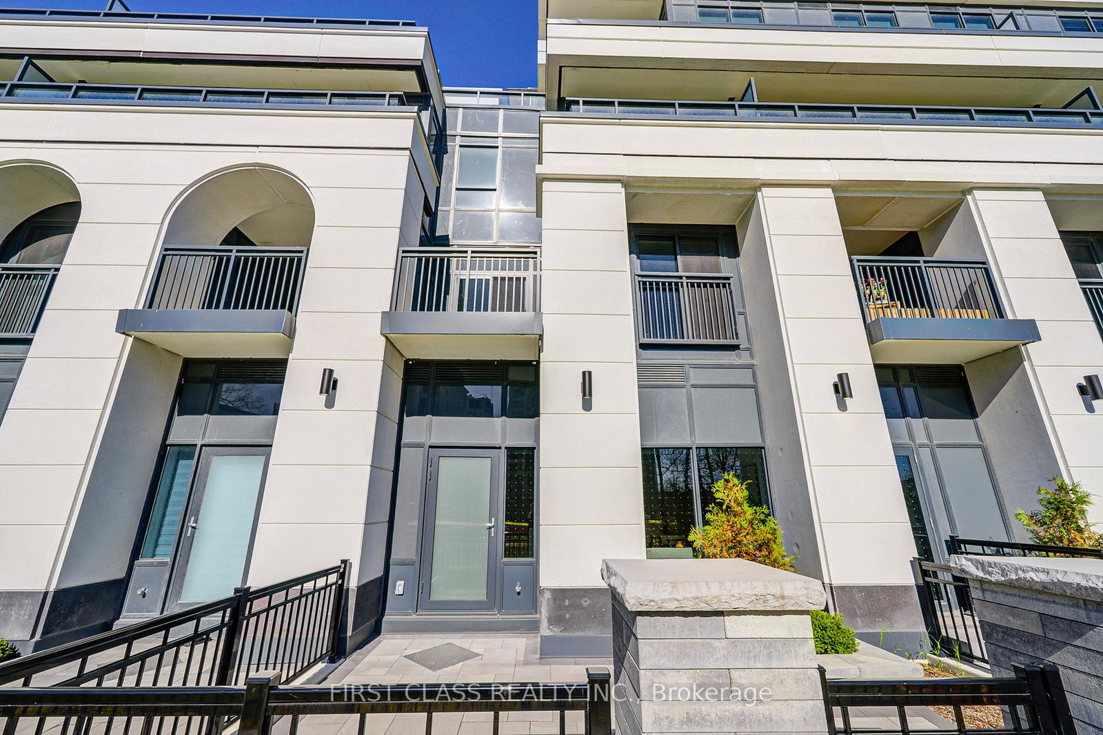 8-cedarland-drive-markham-ontario-n12263759