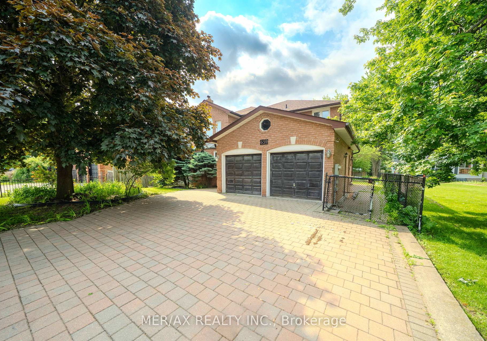 659-sixteenth-avenue-richmond-hill-ontario-n12264416