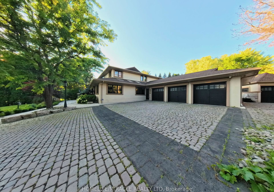 211-woodland-acres-crescent-vaughan-ontario-n12264560