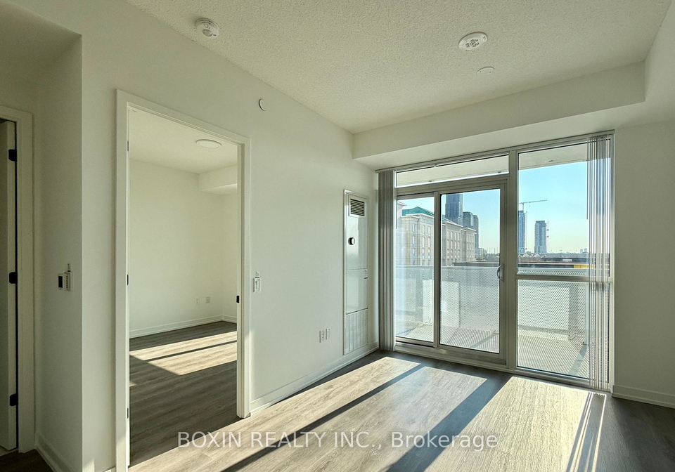 28-interchange-way-vaughan-ontario-n12264719