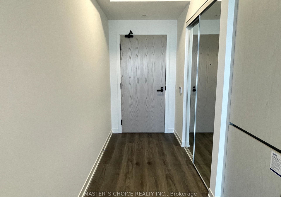 28-interchange-way-vaughan-ontario-n12264792