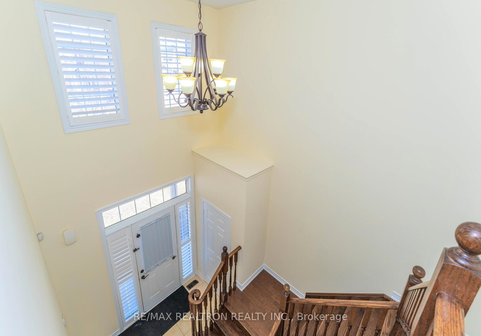 19-cecil-crescent-whitchurch-stouffville-ontario-n12264927