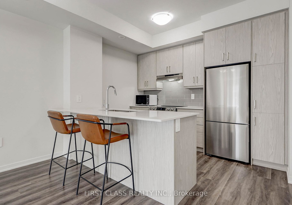 31-honeycrisp-crescent-vaughan-ontario-n12264954