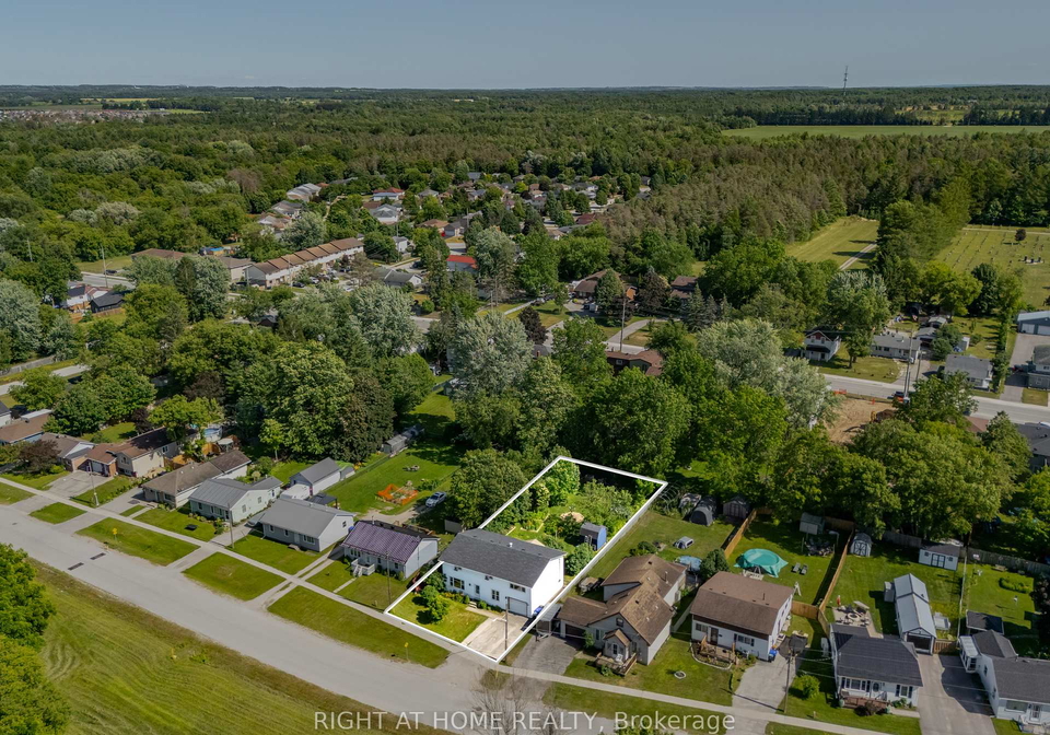 118-queen-street-essa-ontario-n12266494