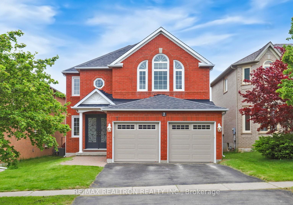 7-jaguar-gate-richmond-hill-ontario-n12267945