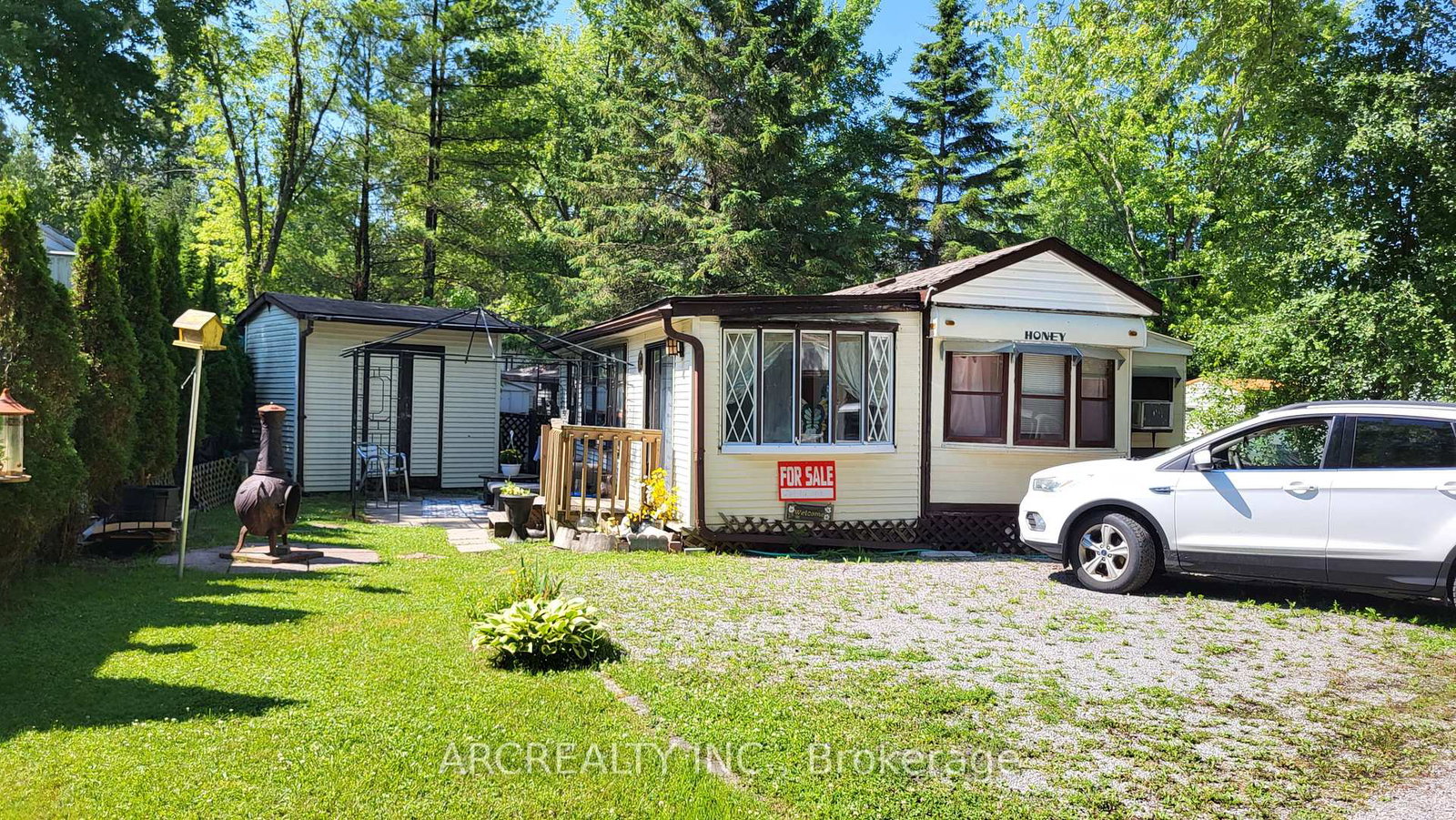 10-woody-way-way-georgina-ontario-n12268128