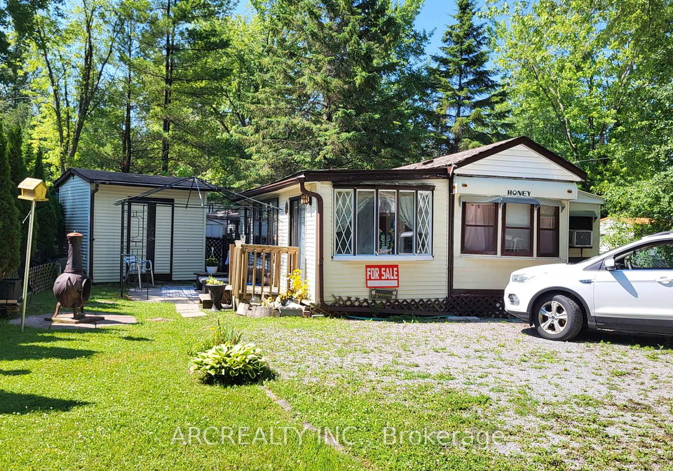 10-woody-way-way-georgina-ontario-n12268128
