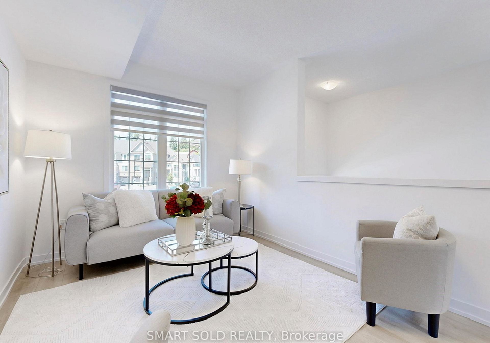 82-lyall-stokes-circle-east-gwillimbury-ontario-n12268590