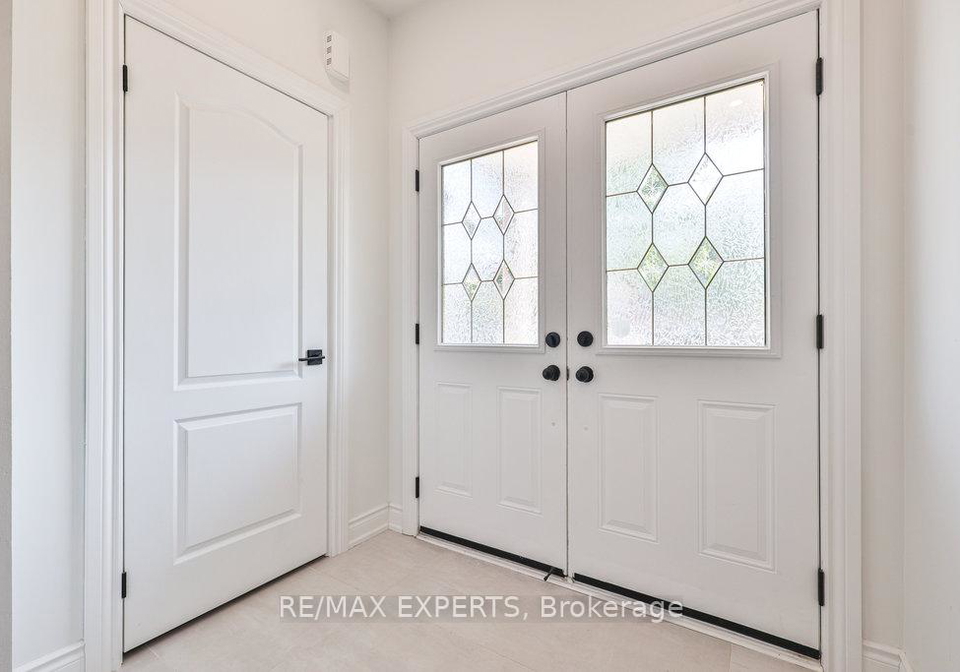 34-manordale-crescent-vaughan-ontario-n12269090