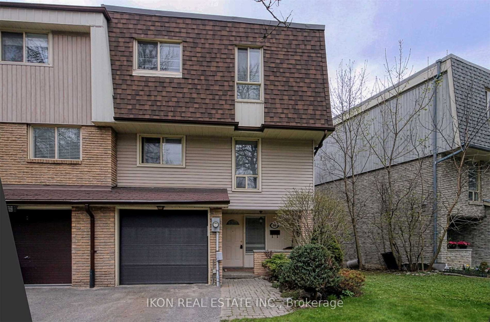 98-henderson-drive-aurora-ontario-n12269391