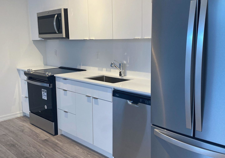 17-lytham-green-circle-newmarket-ontario-n12269400