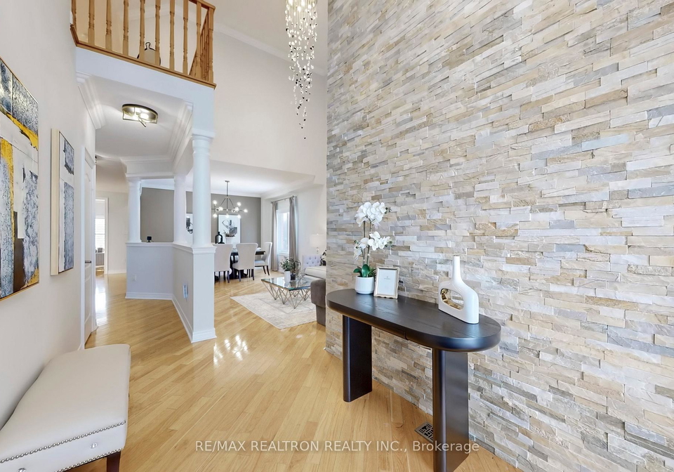 84-shadow-falls-drive-richmond-hill-ontario-n12270007