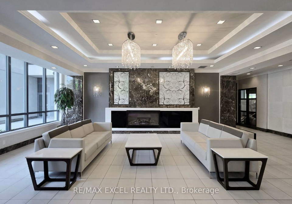 370-highway-7-e-richmond-hill-ontario-n12270381