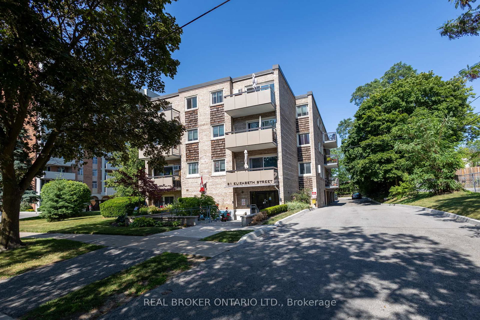 21-elizabeth-street-s-richmond-hill-ontario-n12270893