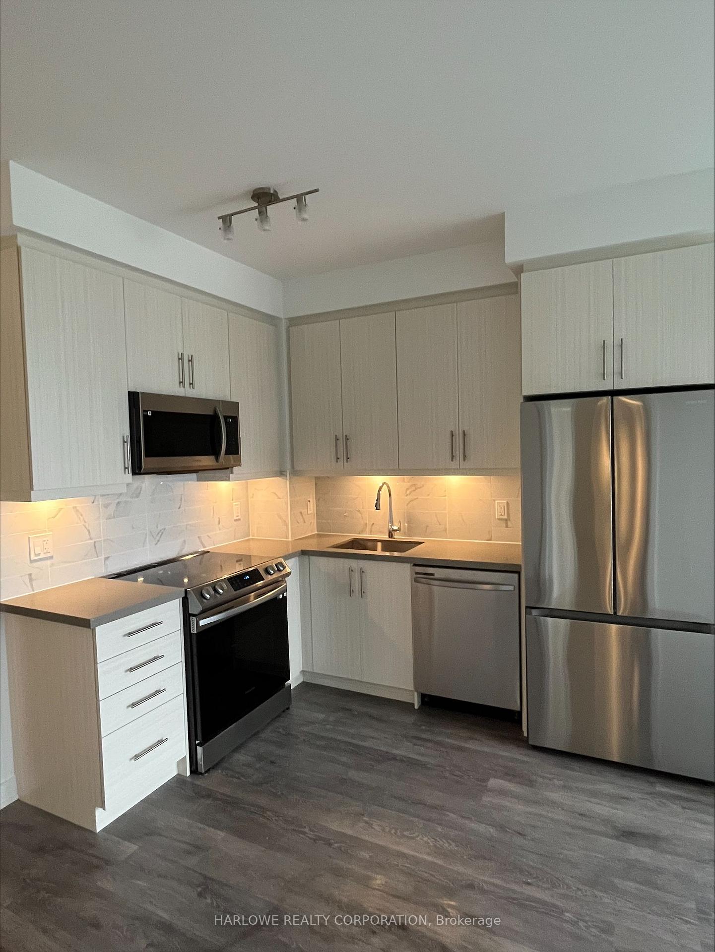 105-oneida-crescent-richmond-hill-ontario-n12271241