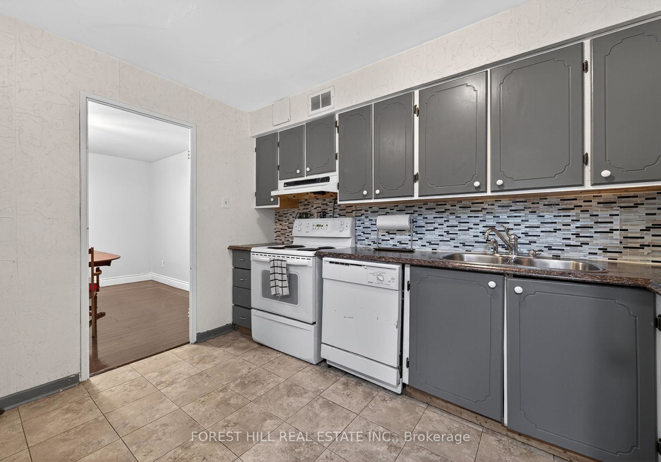 1-royal-orchard-boulevard-markham-ontario-n12272005