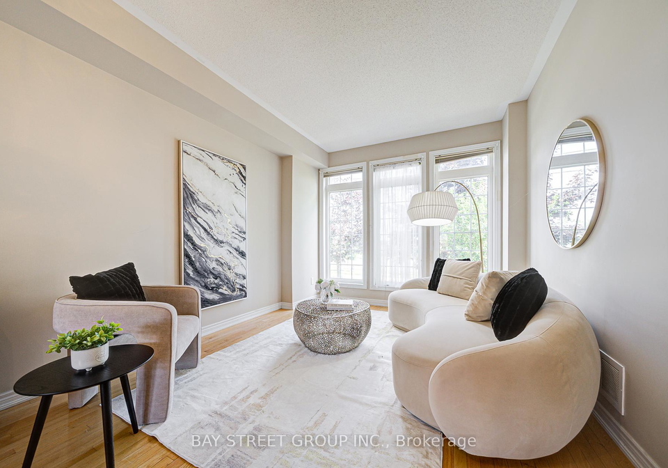 39-zokol-drive-aurora-ontario-n12272136
