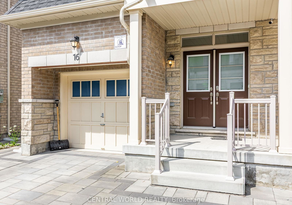 16-liam-lane-markham-ontario-n12272142