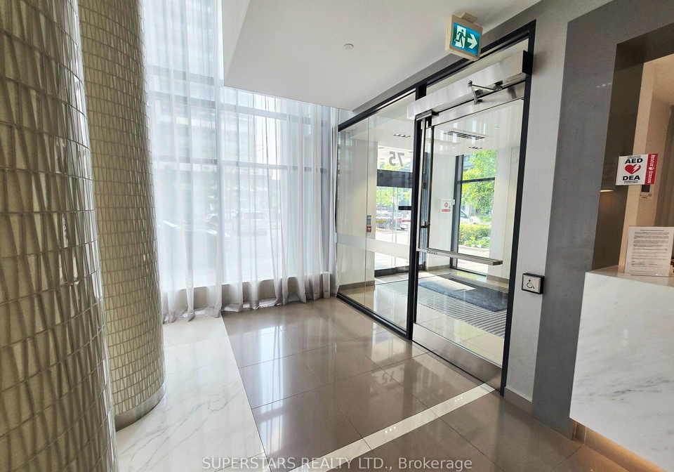 75-oneida-crescent-richmond-hill-ontario-n12272172
