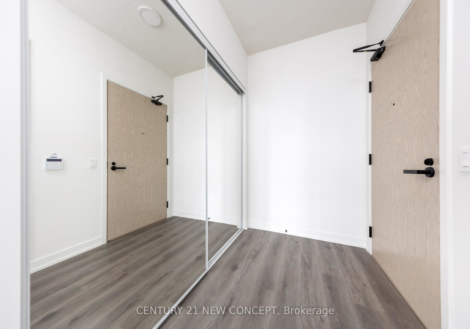 225-commerce-street-vaughan-ontario-n12272318