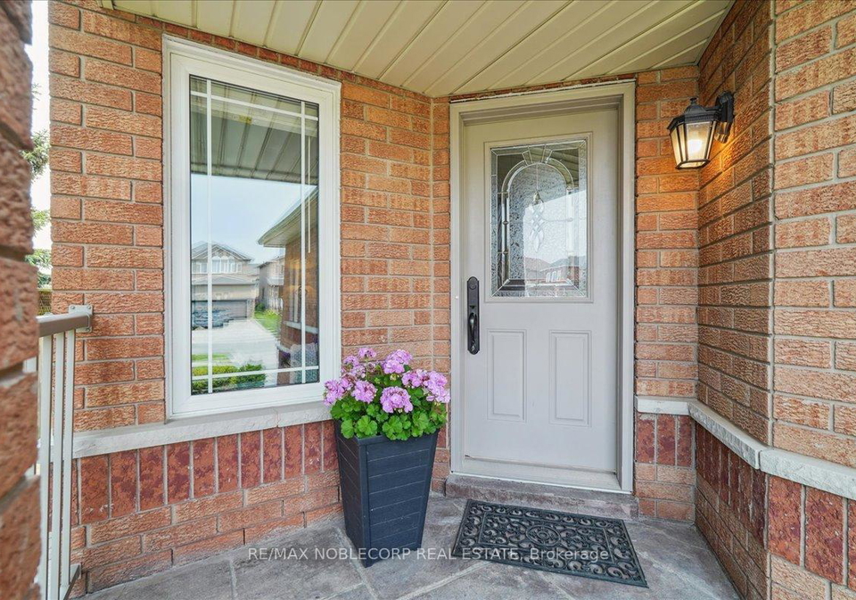 121-isaac-murray-avenue-vaughan-ontario-n12274287