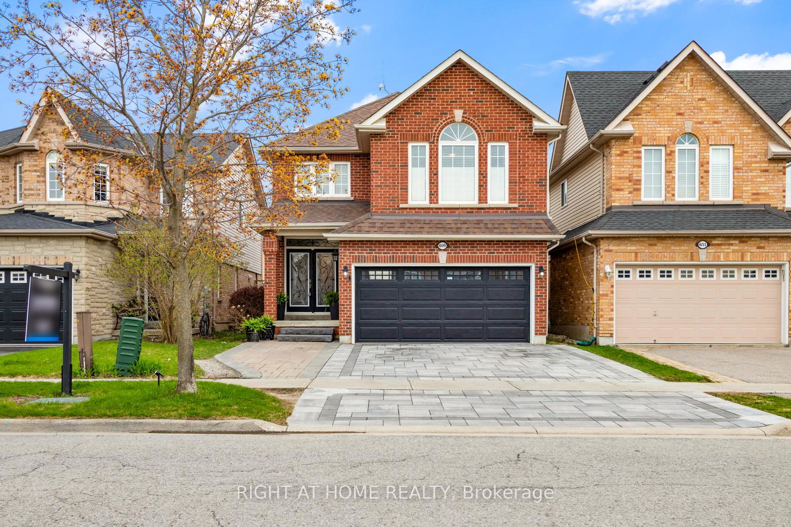 609-mcbean-avenue-newmarket-ontario-n12276118