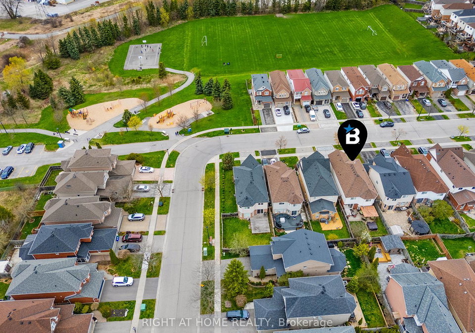 609-mcbean-avenue-newmarket-ontario-n12276118
