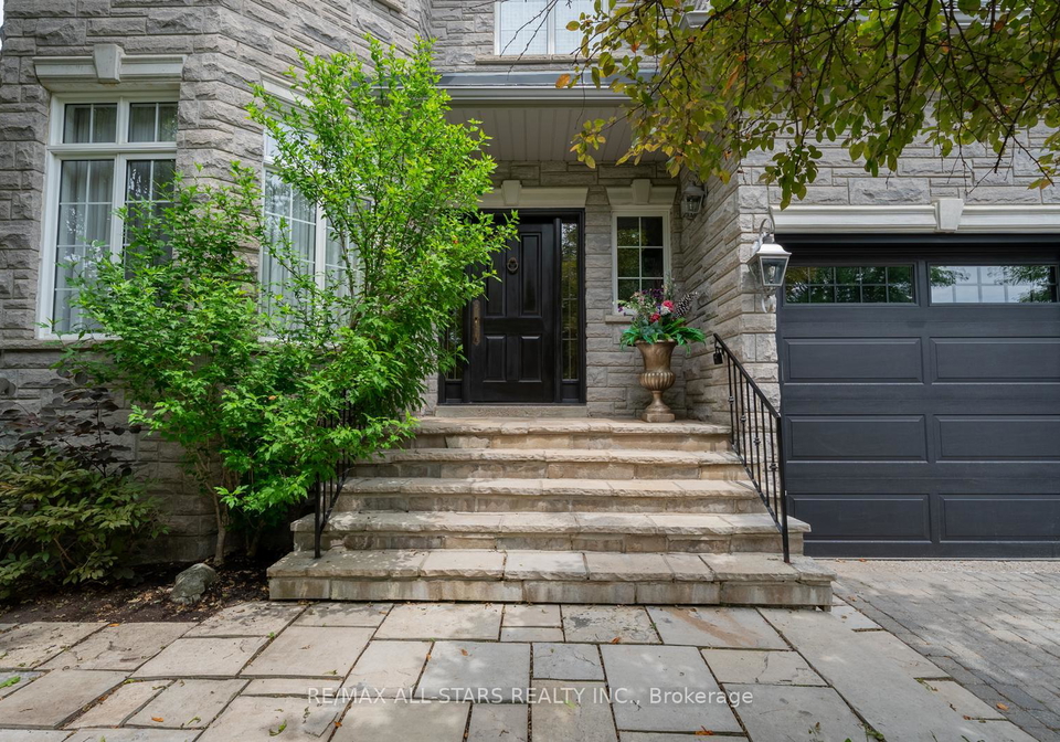 129-lori-avenue-whitchurch-stouffville-ontario-n12276579