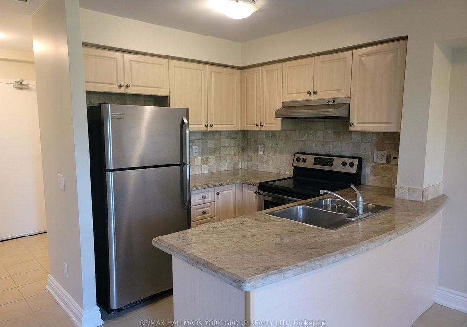 15565-yonge-street-aurora-ontario-n12277096