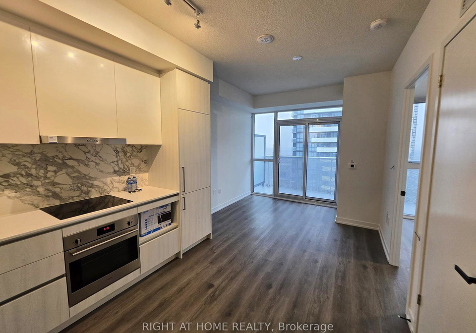 225-commerce-street-vaughan-ontario-n12277849