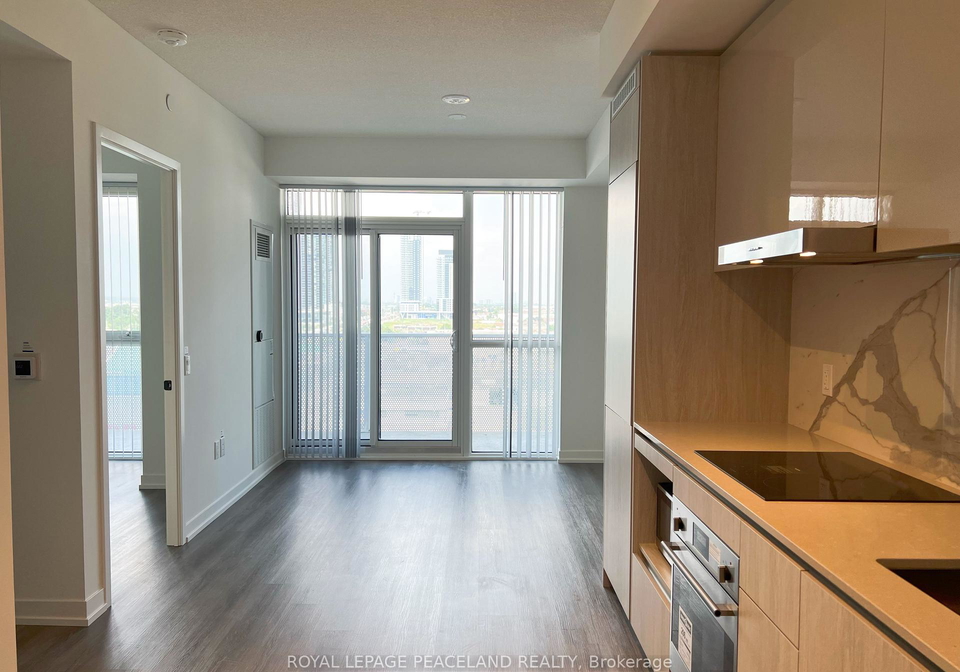 28-interchange-way-vaughan-ontario-n12279007