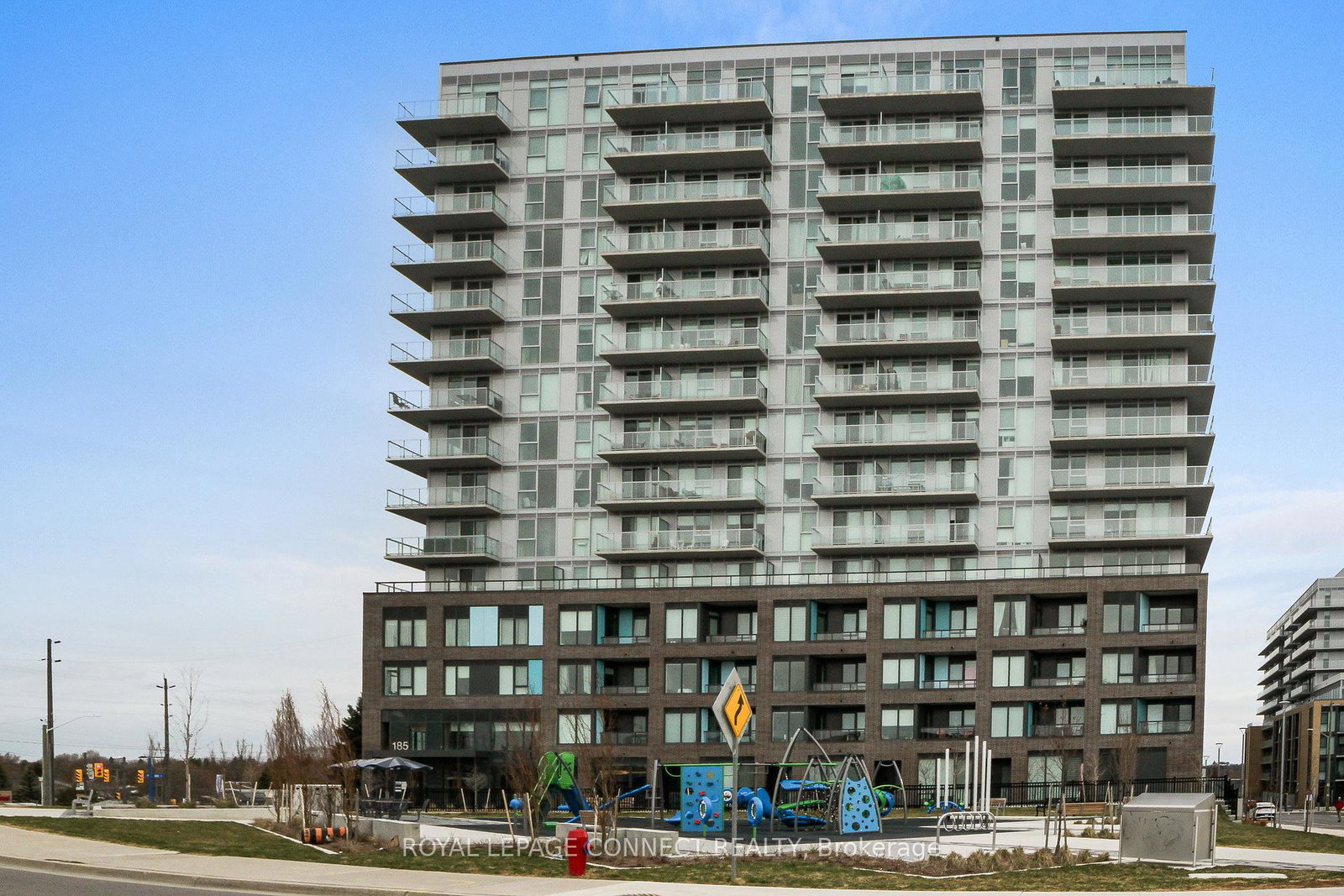 185-deerfield-road-newmarket-ontario-n12279435