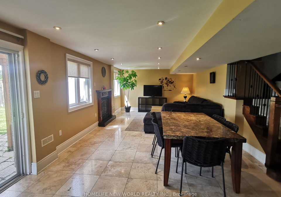 37-townwood-drive-richmond-hill-ontario-n12280693