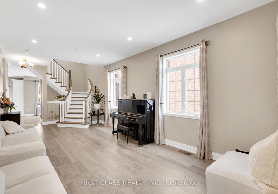 12-charles-sturdy-road-markham-ontario-n12280705