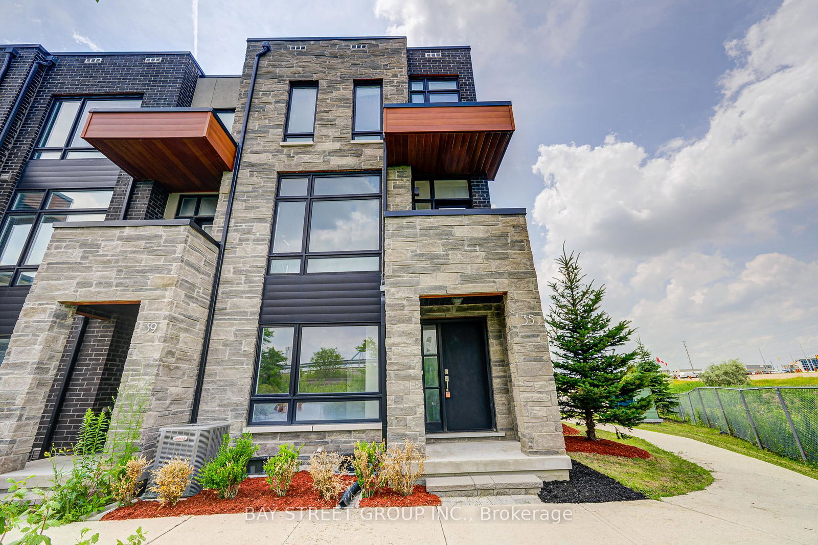 35-carpaccio-avenue-vaughan-ontario-n12280803