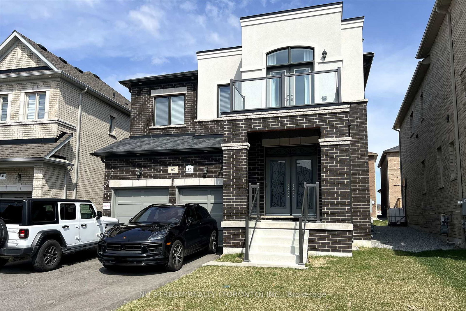68-current-drive-richmond-hill-ontario-n12280817