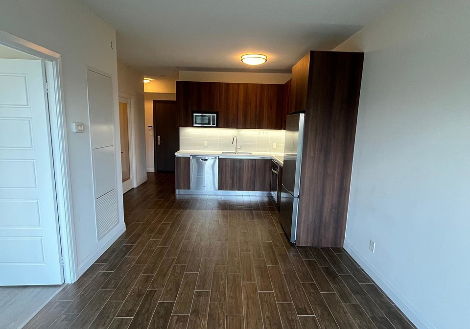 15-water-walk-drive-markham-ontario-n12280958