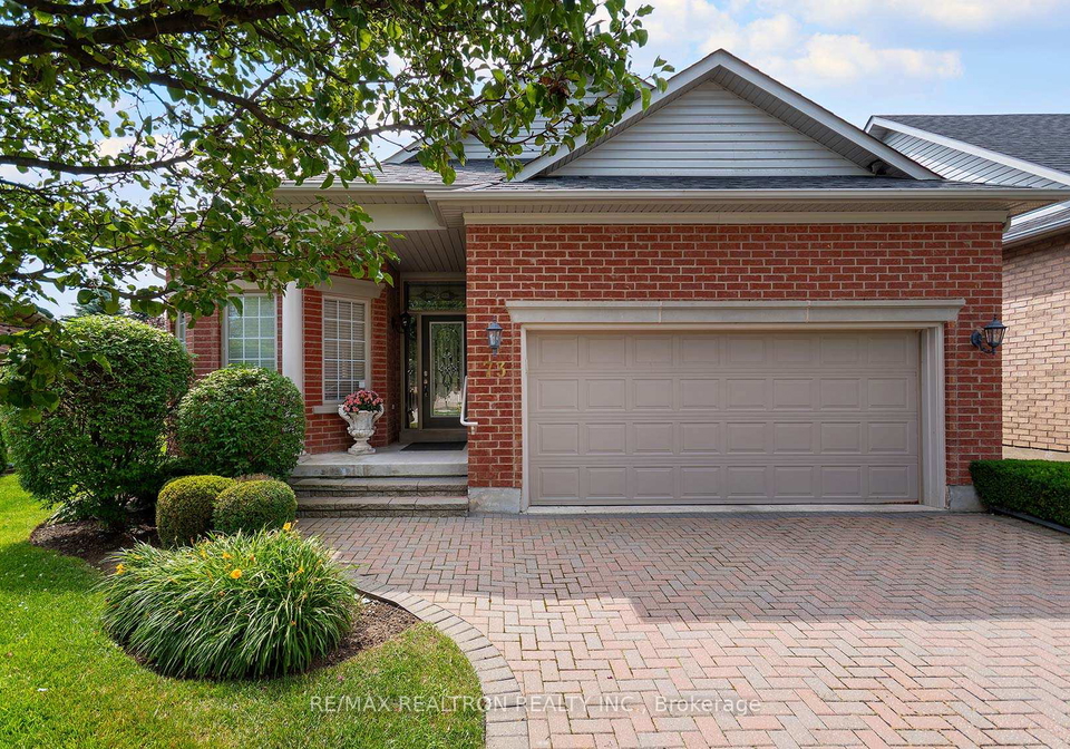 73-braid-bend-na-whitchurch-stouffville-ontario-n12281027