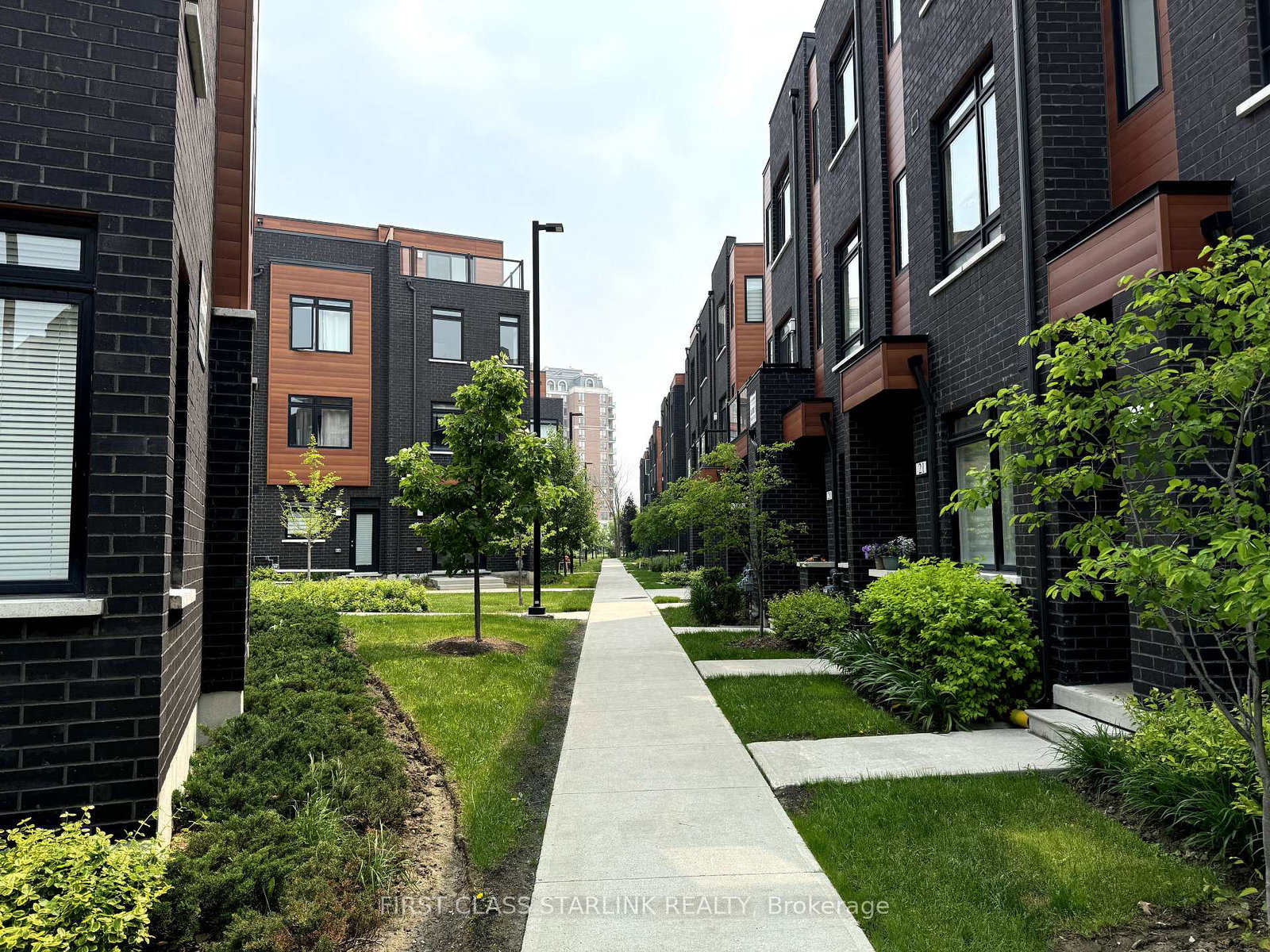 370c-red-maple-road-richmond-hill-ontario-n12281477